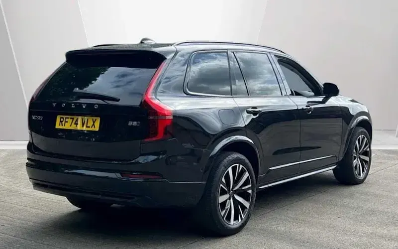 Used Volvo XC90 Plus 250 HP (183 kW) 2025 Black SUV