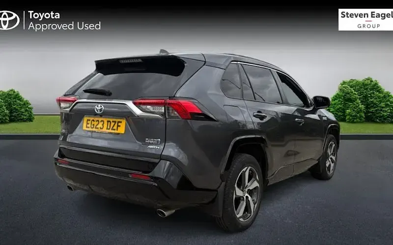 Used Toyota RAV4 Design 306 HP (225 kW) 2026 SUV