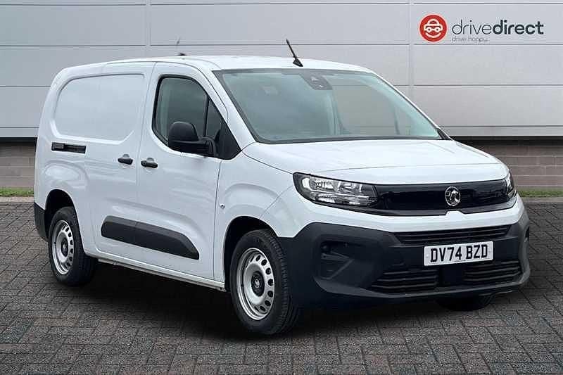 White New 2024 Vauxhall Combo S MPV | £15,598 (Good price) - Image 1/4