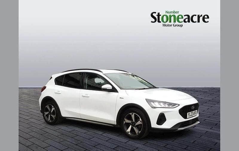 Used Ford Focus Active 155 HP (114 kW) 2023 White Hatchback