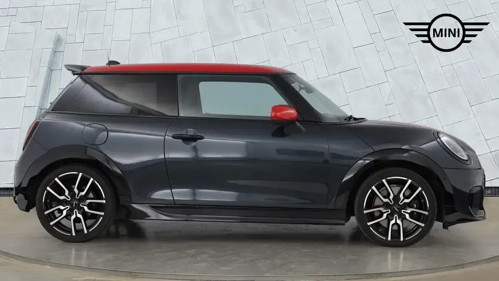 Used Mini Cooper Hatch 154 HP (113 kW) 2024 Grey Hatchback