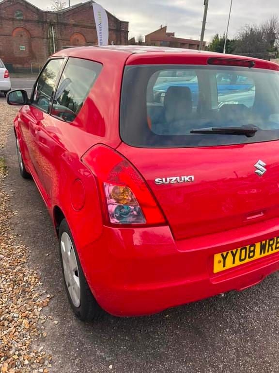 Used Suzuki Swift GL 92 HP (67 kW) 2008 Red Hatchback
