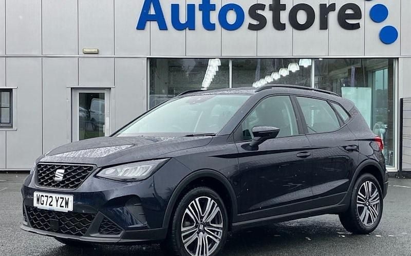 Usado Seat Arona SE Technology 95 HP (69 kW) 2025 SUV