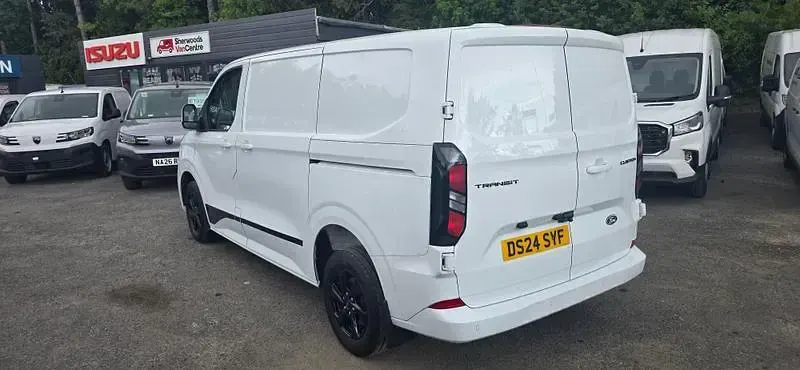 Used Ford Transit Custom Limited 136 HP (100 kW) 2024 White Van