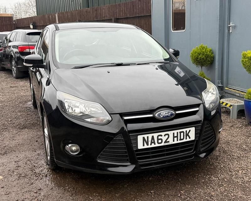 Used Ford Focus Zetec 2012 Black Hatchback