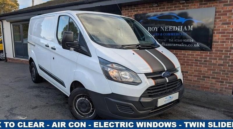 White Used 2016 Ford Transit Custom Van | £3,450 (Good price) - Image 1/2
