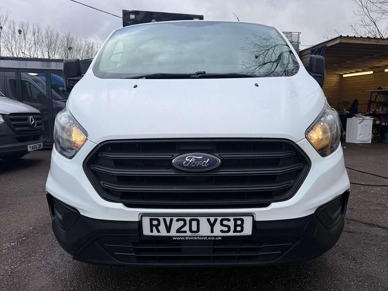Used Ford Transit Custom 130 HP (95 kW) 2020 White Van