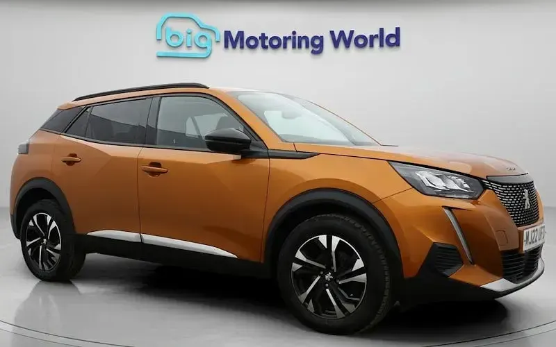 Used Peugeot 2008 Allure Premium 101 HP (74 kW) 2022 SUV