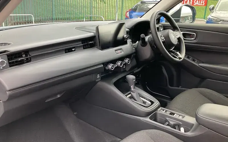 Używany Honda HR-V Elegance 131 KM (96 kW) 2024 SUV