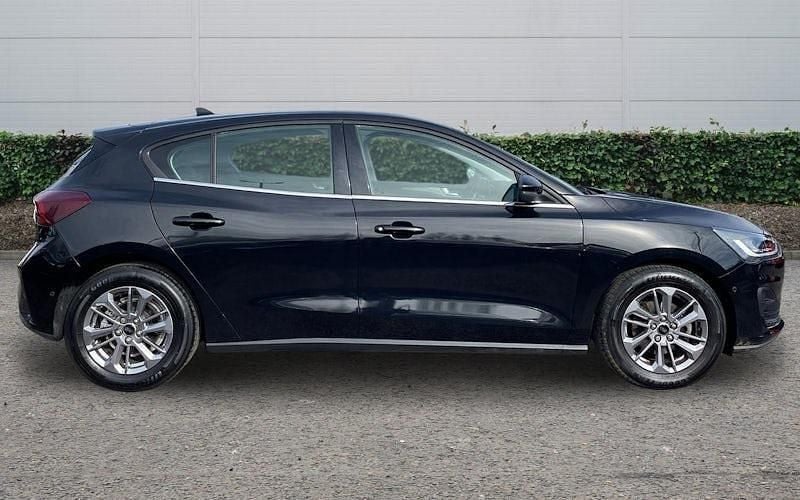 Usado Ford Focus Titanium 125 HP (91 kW) 2023 Preto Citadino