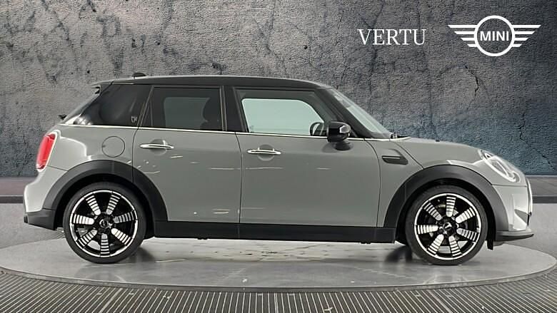 Used Mini Cooper Comfort 136 HP (100 kW) 2021 Grey Hatchback