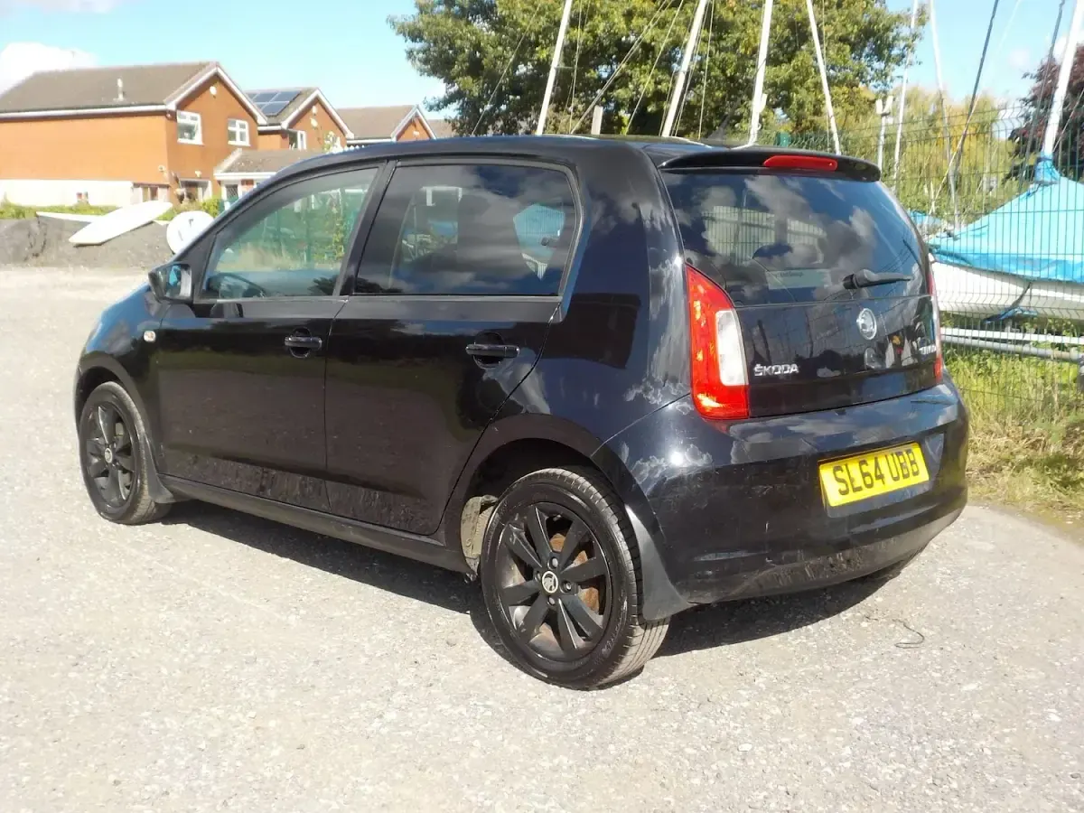 Used Skoda Citigo 75 HP (55 kW) 2014 Black Hatchback