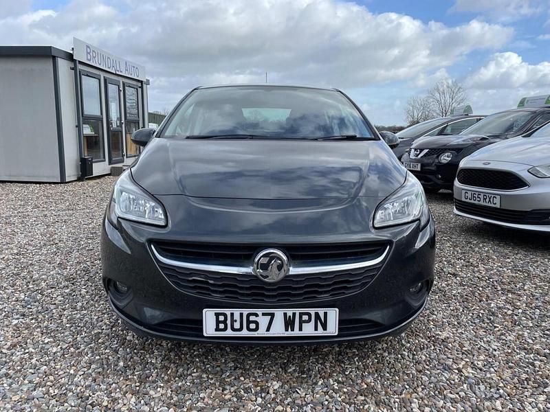 Used Vauxhall Corsa Design Edition 90 HP (66 kW) 2017 Grey Hatchback