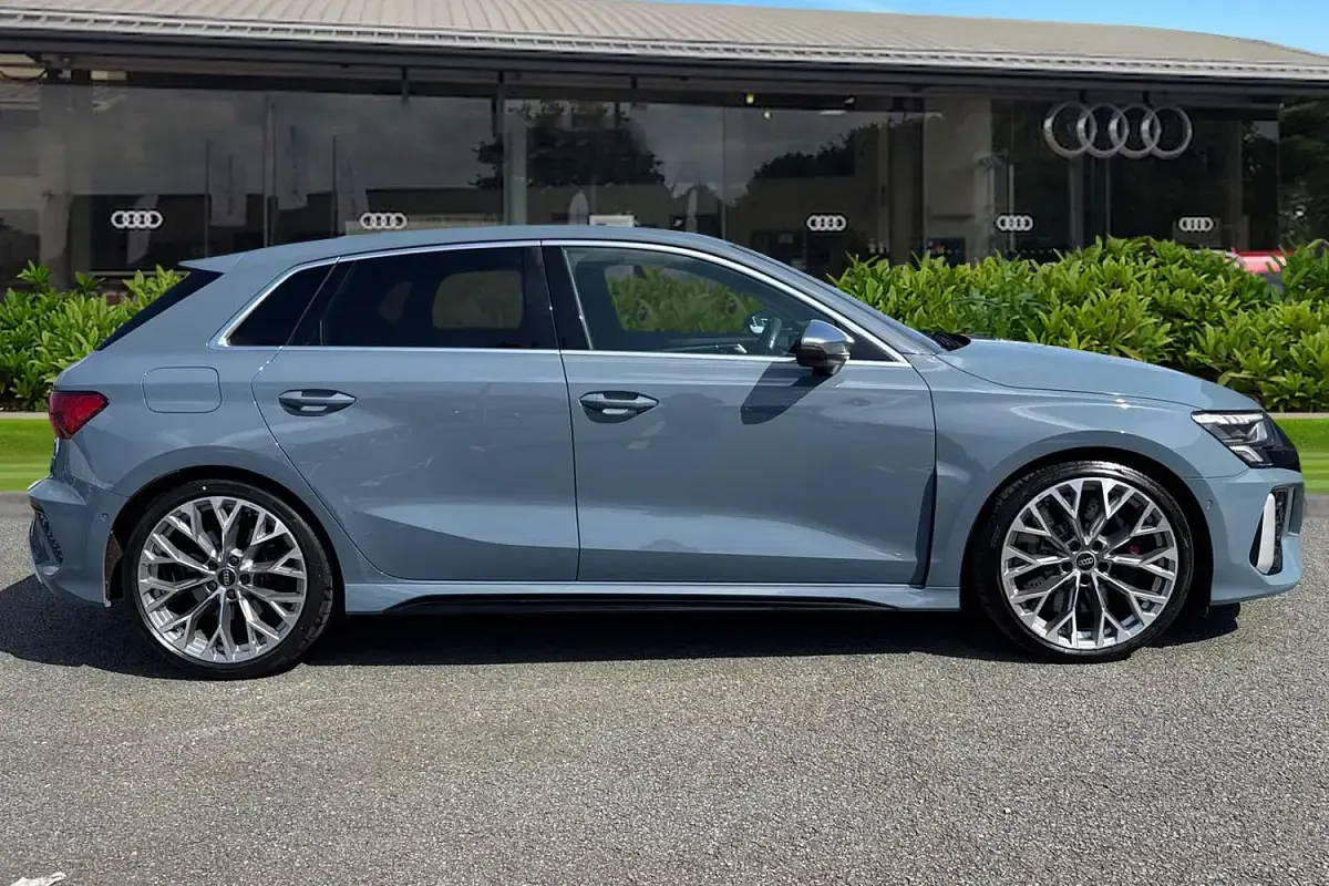 Used Audi RS3 Sportback Advanced 400 HP (294 kW) 2023 Grey Hatchback