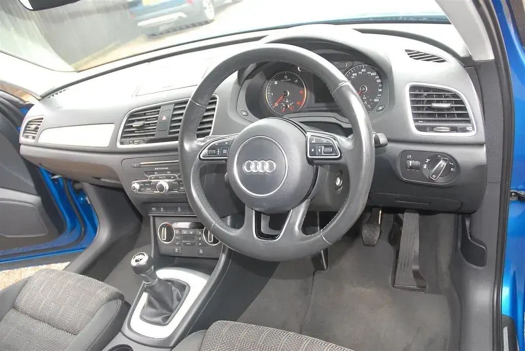 Used Audi Q3 Sport 150 HP (110 kW) 2018 Blue SUV