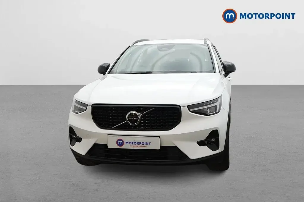 Used Volvo XC40 Plus 2022 White SUV
