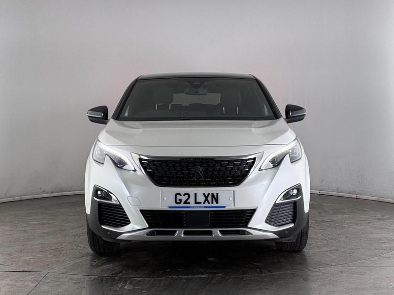 Used Peugeot 3008 GT-line 2018 White Hatchback