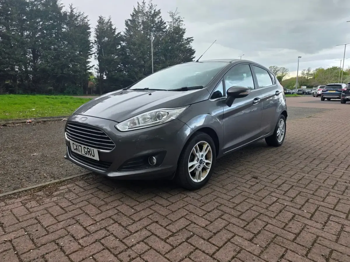 Used Ford Fiesta Zetec 2017 Grey Hatchback
