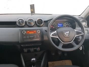 Image 3/4