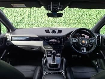 Used Porsche Cayenne Turbo E-Hybrid 680 HP (500 kW) 2020 White SUV