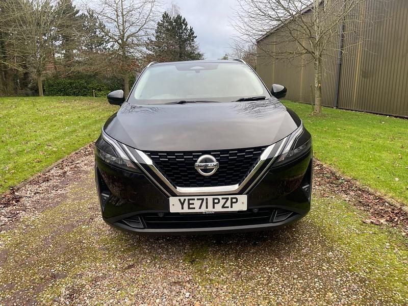 Used Nissan Qashqai N-Connecta 2021 Black SUV