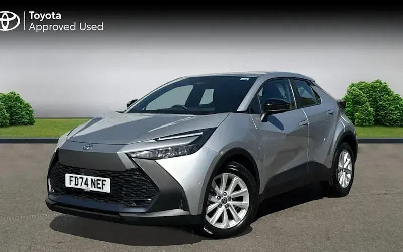 Second-hand Toyota C-HR 140 CP (102 kW) 2026 SUV