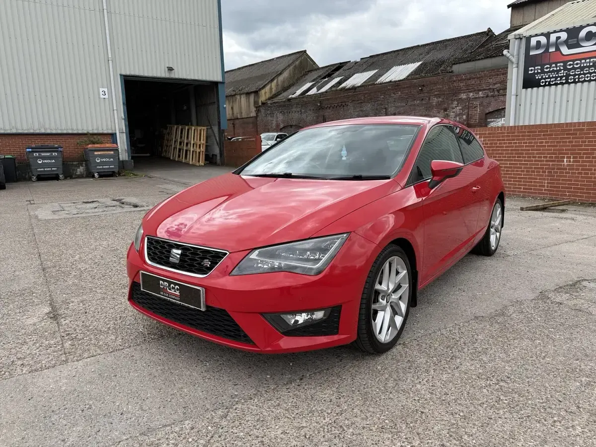 Used Seat Leon FR 2015 Red Hatchback
