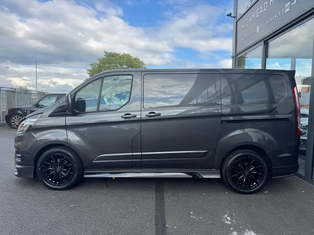 Used Ford Transit Custom Limited 170 HP (125 kW) 2020 Grey Van