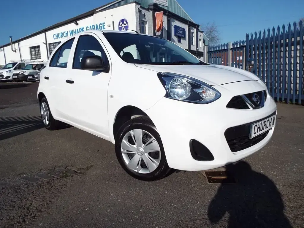 Usado Nissan Micra Visia 80 CV (58 kW) 2016 Blanco Utilitario