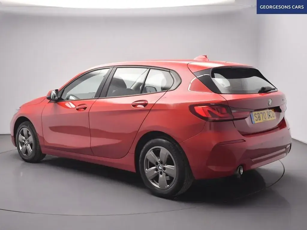 Used BMW 116 Comfort Edition 116 HP (85 kW) 2021 Red Hatchback