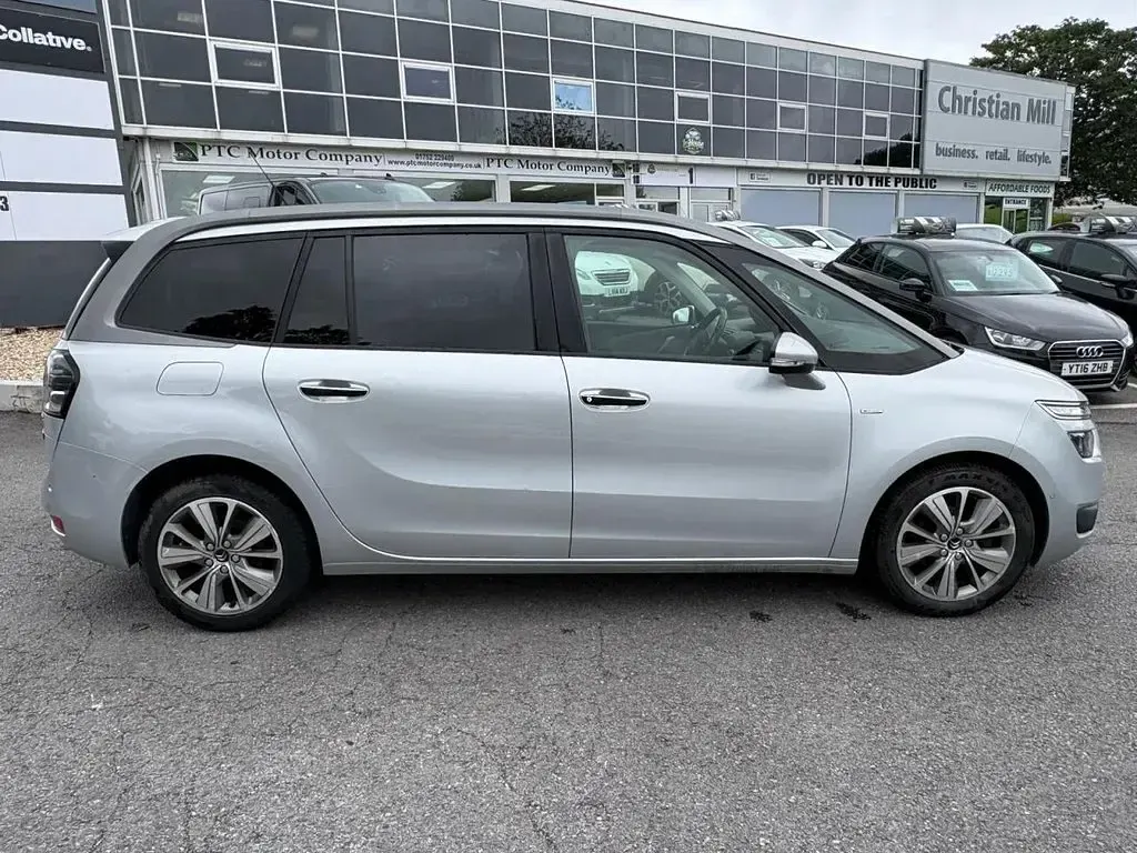 Used Citroën Grand C4 Picasso Exclusive 115 HP (84 kW) 2014 Silver MPV