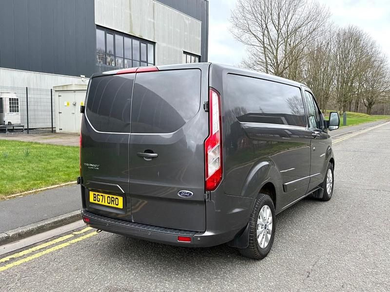 Used Ford Transit Custom Limited 170 HP (125 kW) 2021 Grey Van