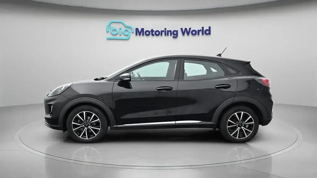 Usado Ford Puma Titanium 125 HP (91 kW) 2020 Preto SUV