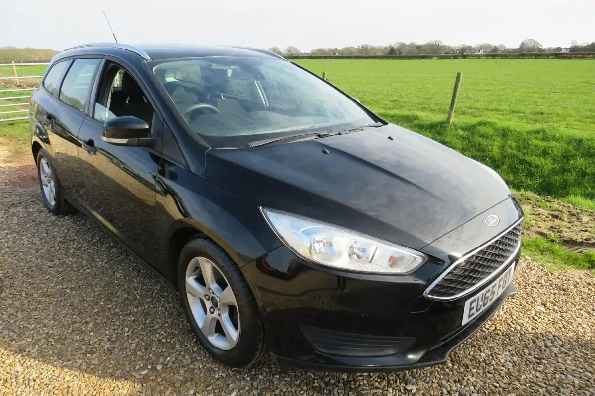 Used Ford Focus Style 120 HP (88 kW) 2016 Black Estate
