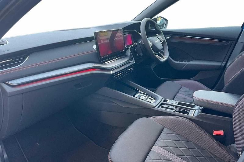 Used Skoda Octavia vRS 204 HP (150 kW) 2026 Race blue metallic Hatchback