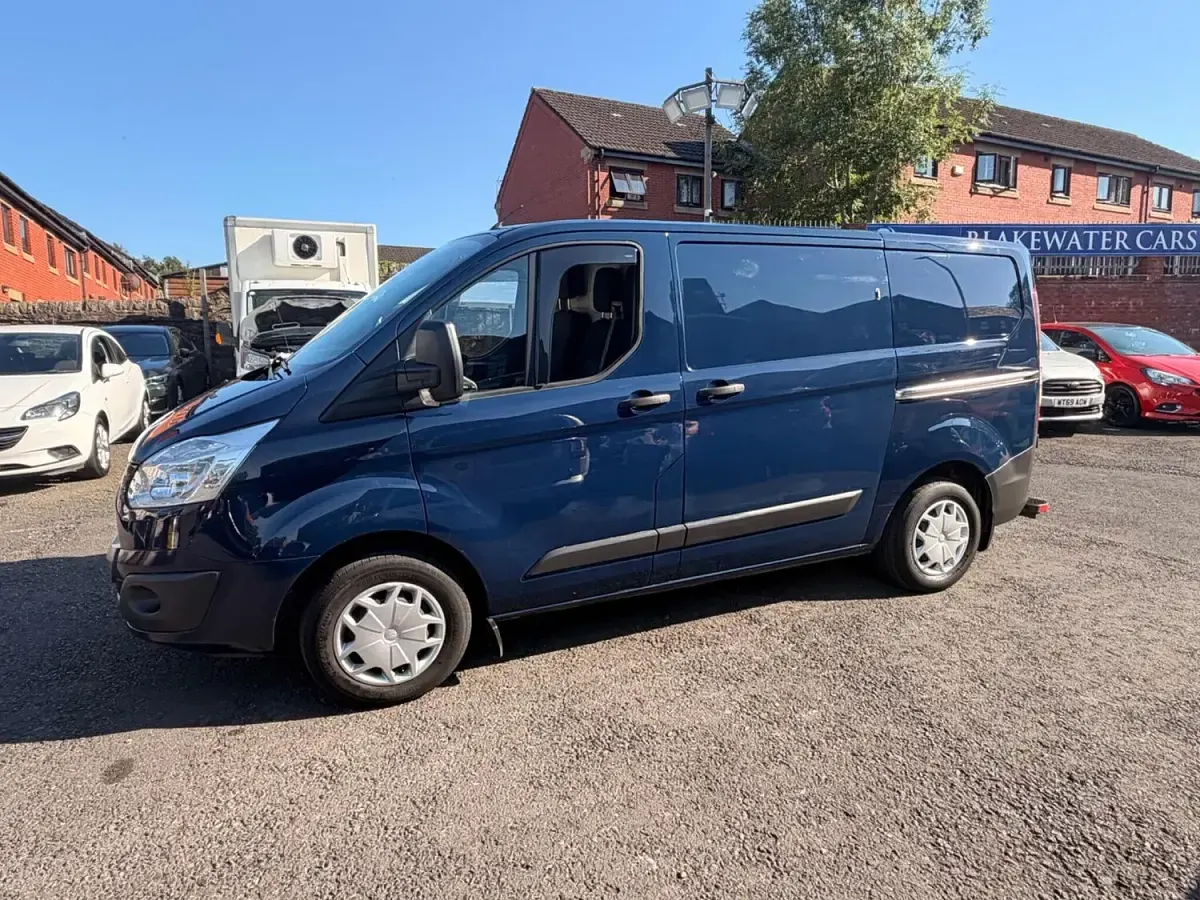 Used Ford Transit Custom Trend 130 HP (95 kW) 2017 Blue Van