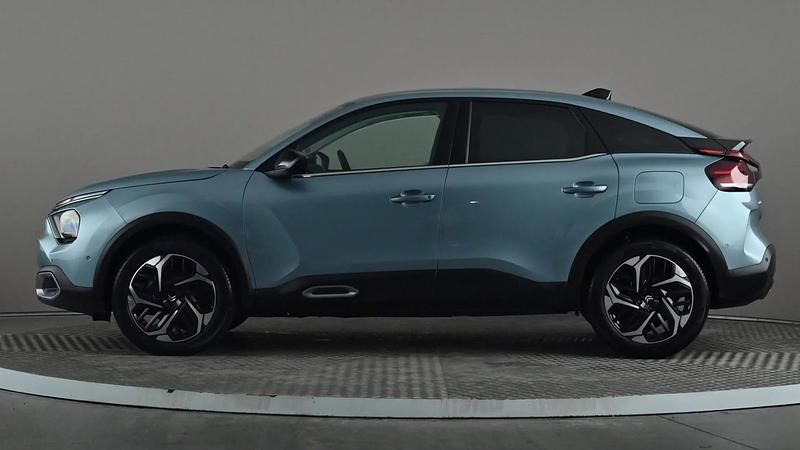 Used Citroën C4 PureTech 131 HP (96 kW) 2023 Blue SUV