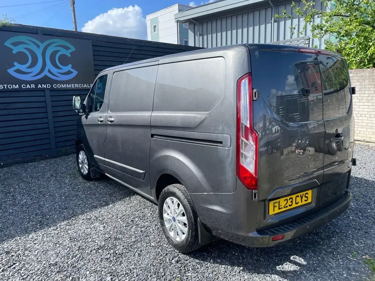 Used Ford Transit Custom Limited 130 HP (95 kW) 2023 Grey Van