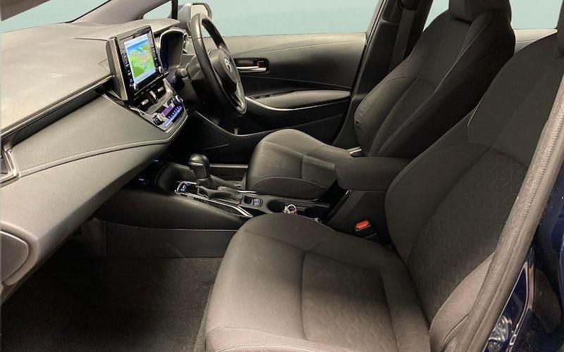 Used Toyota Corolla 122 HP (89 kW) 2022 Estate