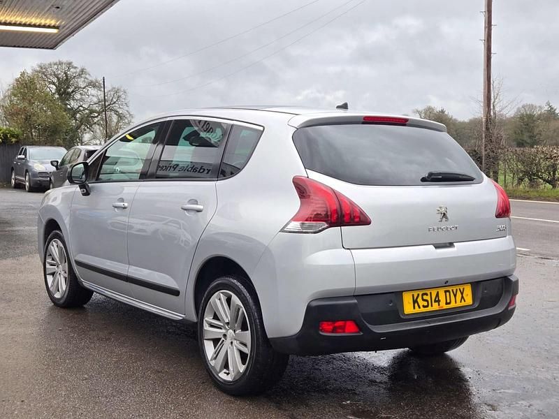 Begagnad Peugeot 3008 Allure 2014 Silver Halvkombi