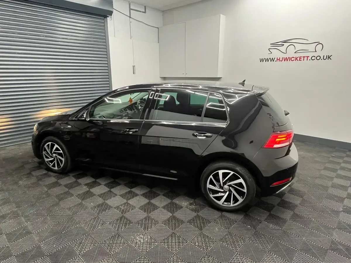 Used VW Golf VII Match 115 HP (84 kW) 2019 Black Hatchback