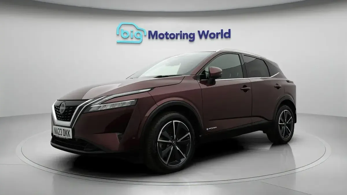 Used Nissan Qashqai S 190 HP (139 kW) 2023 Red SUV
