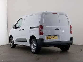 Used Vauxhall Combo 100 HP (73 kW) 2024 White Van