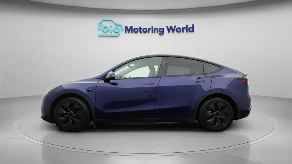 Used Tesla Model Y RWD 378 kW (514 HP) 2024 Blue SUV