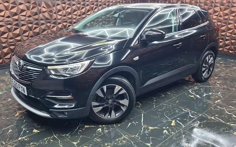 Second-hand Vauxhall Grandland X SRi 131 CP (96 kW) 2020 Negru SUV