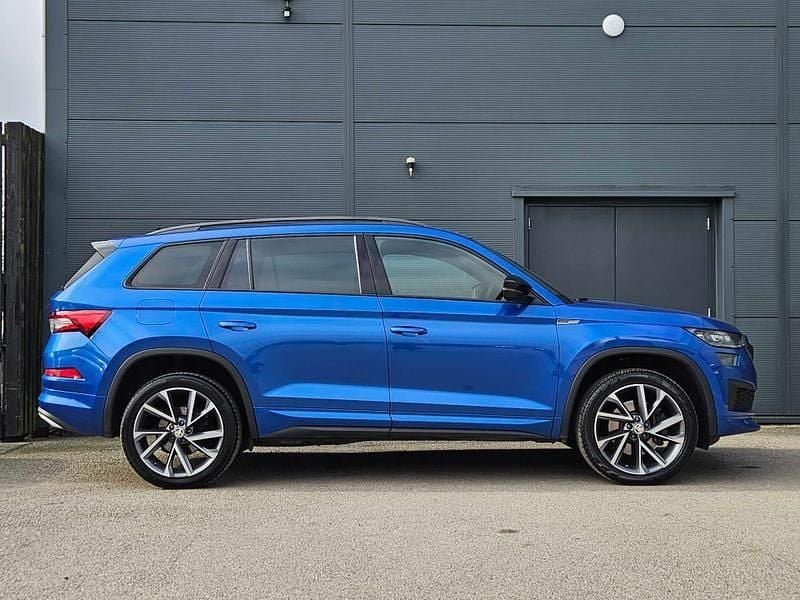 Used Skoda Kodiaq SportLine 140 HP (102 kW) 2023 Blue SUV