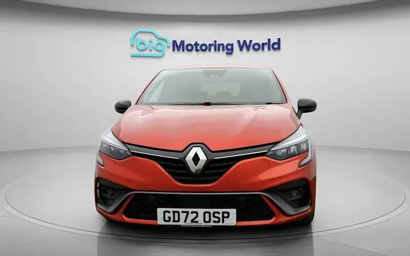 Used Renault Clio RS Line 90 HP (66 kW) 2023 Red Hatchback
