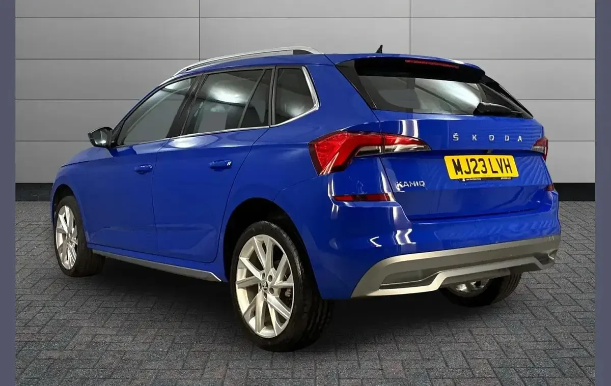 Used Skoda Kamiq SE L Executive 115 HP (84 kW) 2023 Blue SUV