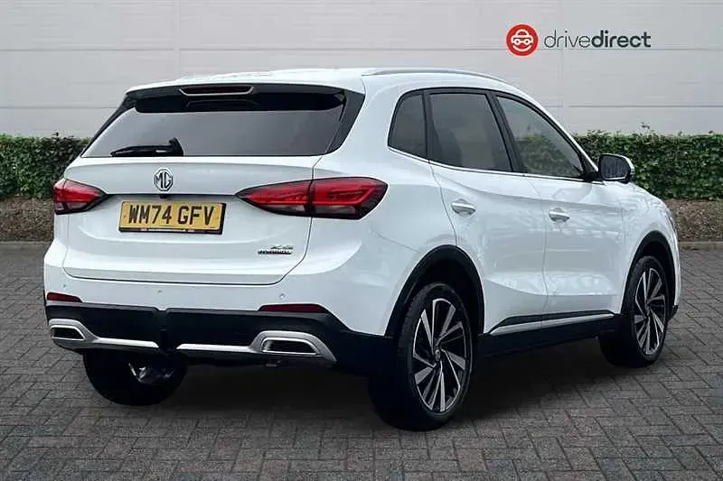 Used MG ZS Trophy 196 HP (144 kW) 2024 White SUV