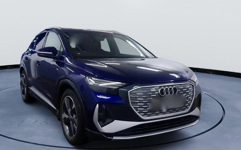 Used Audi Q4 e-tron Basis 150 kW (204 HP) 2021 Blue SUV